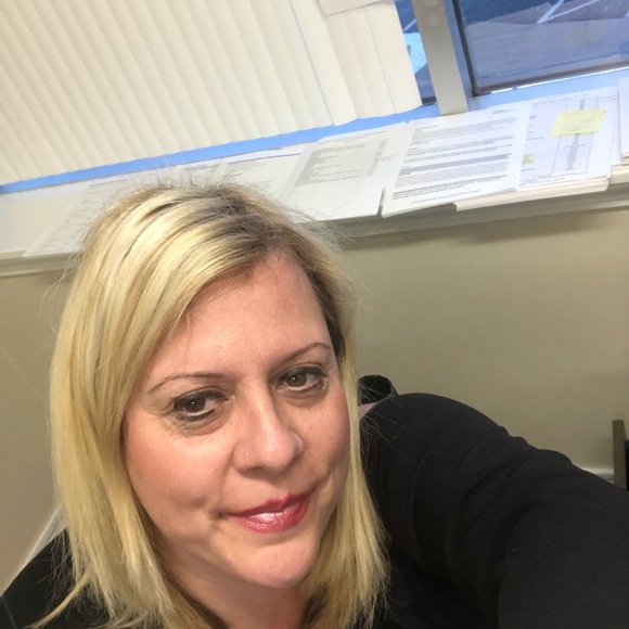 Meet your Posher, Maria - Picture 1 of 1